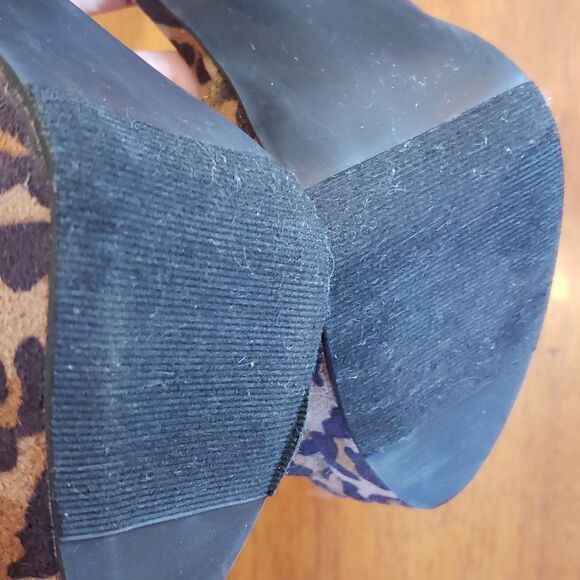 JUSTFAB Faux Suede Animal Print Heels Ankle Strap Black Brown - Picture 10 of 12